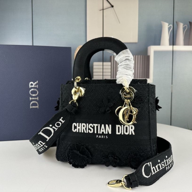 D*or top handle bags